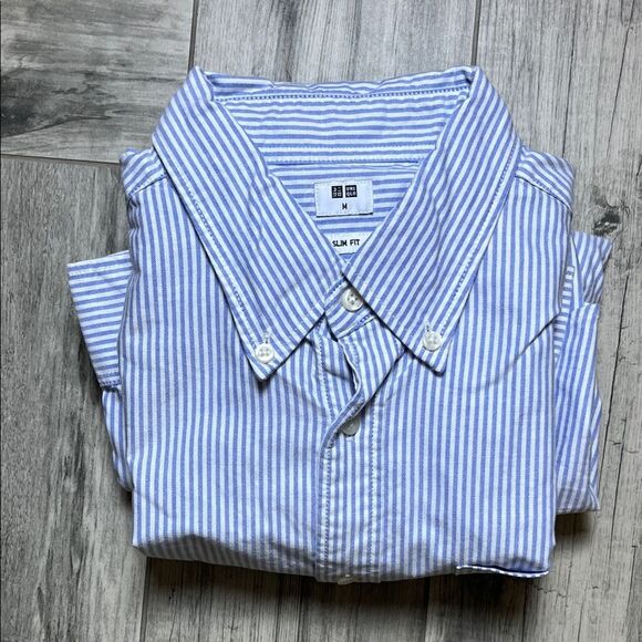 Uniqlo Men's Light Blue Striped Button Down Shirt - Picture 5 of 5